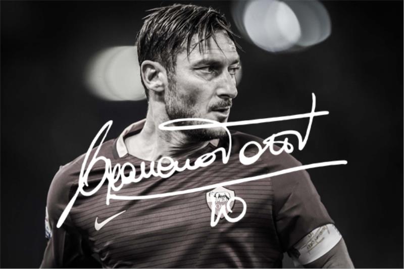 Immagine di 'Il gruppo EPOKA lancia Francesco Totti su Facebook'